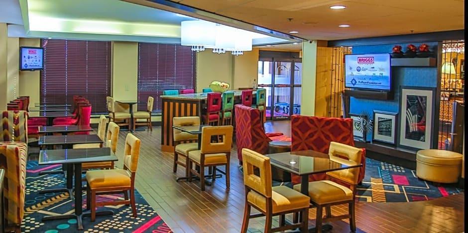 Comfort Inn Dallas North Love Field Airport Экстерьер фото